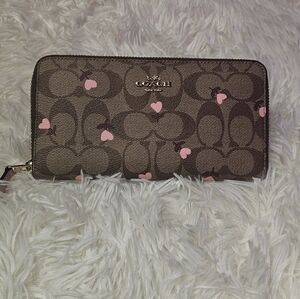 Coach C3288 Zip Around Wallet In Signature Canvas With Heart Floral Print